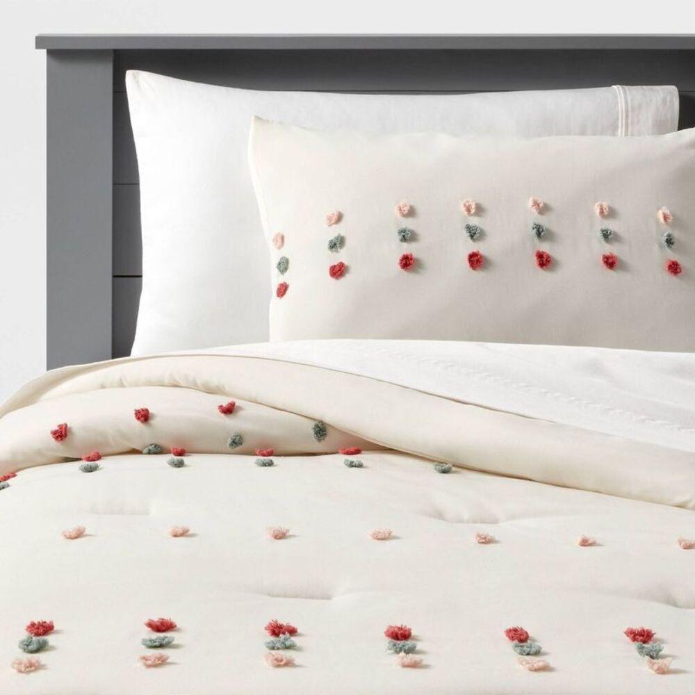 Embroidered Floral Cream Comforter Set - Brand Unbranded